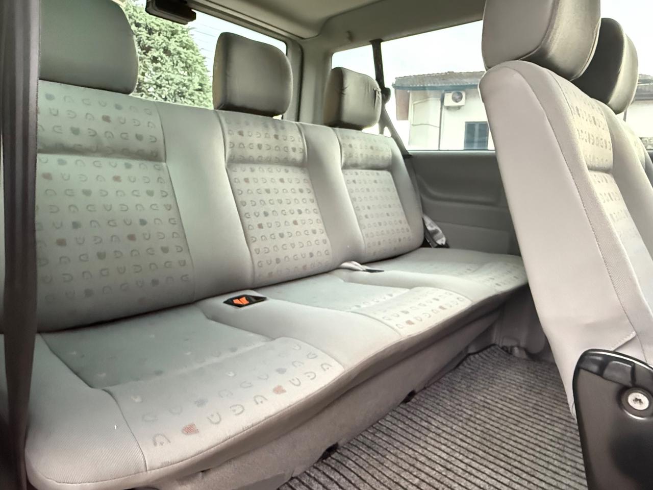 Volkswagen Caravelle/Multivan Caravelle 2.5 TDI/102CV Comfortline