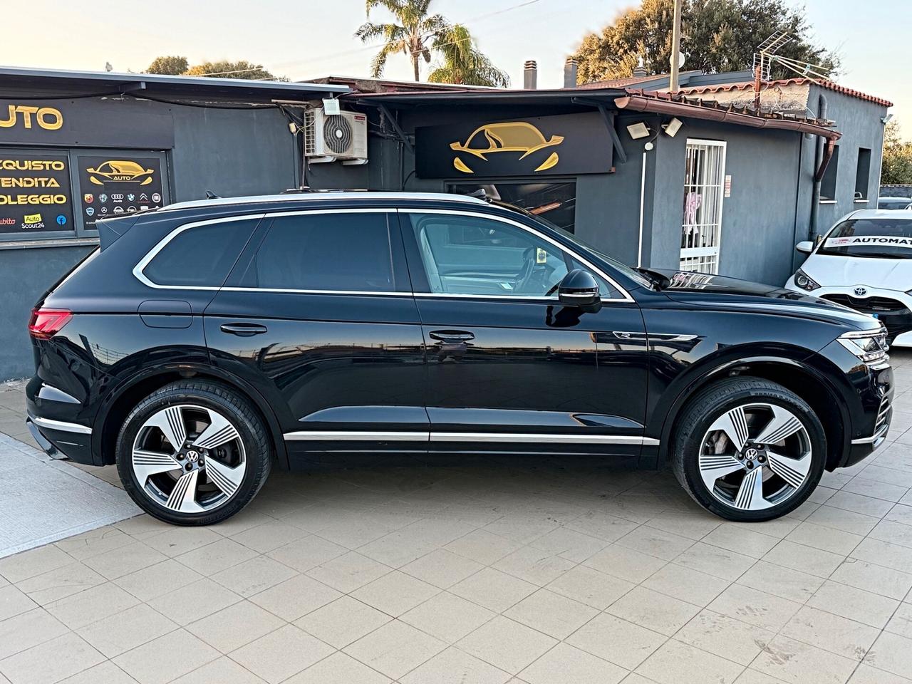 Volkswagen Touareg 3.0 V6 TSI eHybrid 462 CV R