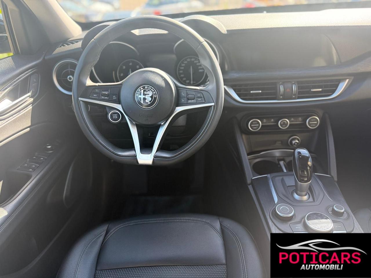 Alfa Romeo Stelvio 2.2 Turbodiesel 190 CV AT8 Q4 Business