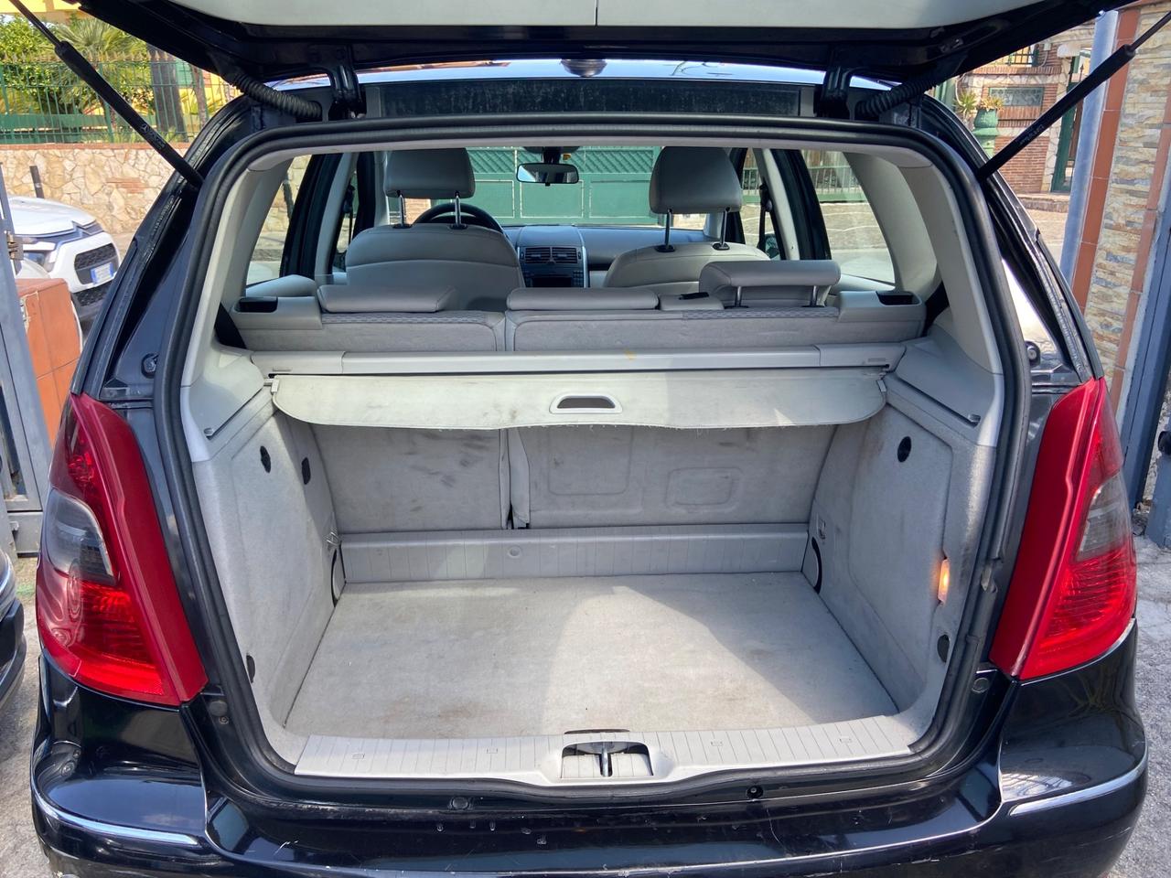 Mercedes-benz A 180 200 CDI Elegance radiata per esportazione cambio automatico