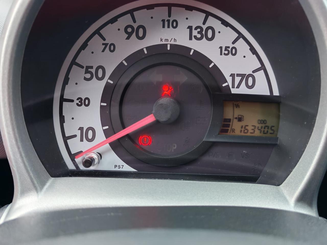 Citroen C1 1.0 3 porte Vanity Fair 10