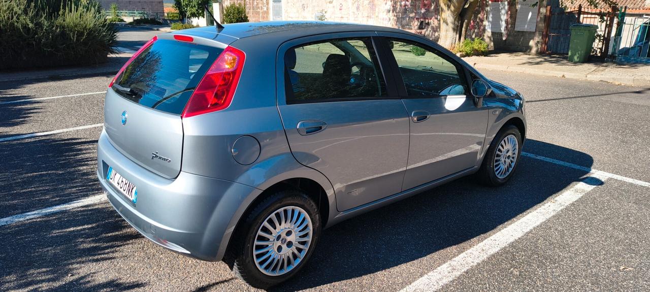 Fiat Grande Punto 1.4 Starjet 16V 5 porte Dynamic