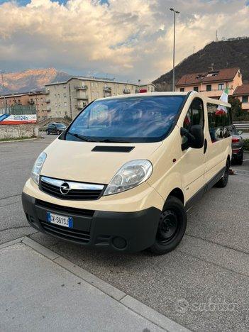 Opel Vivaro - 9 posti - Anno 2014