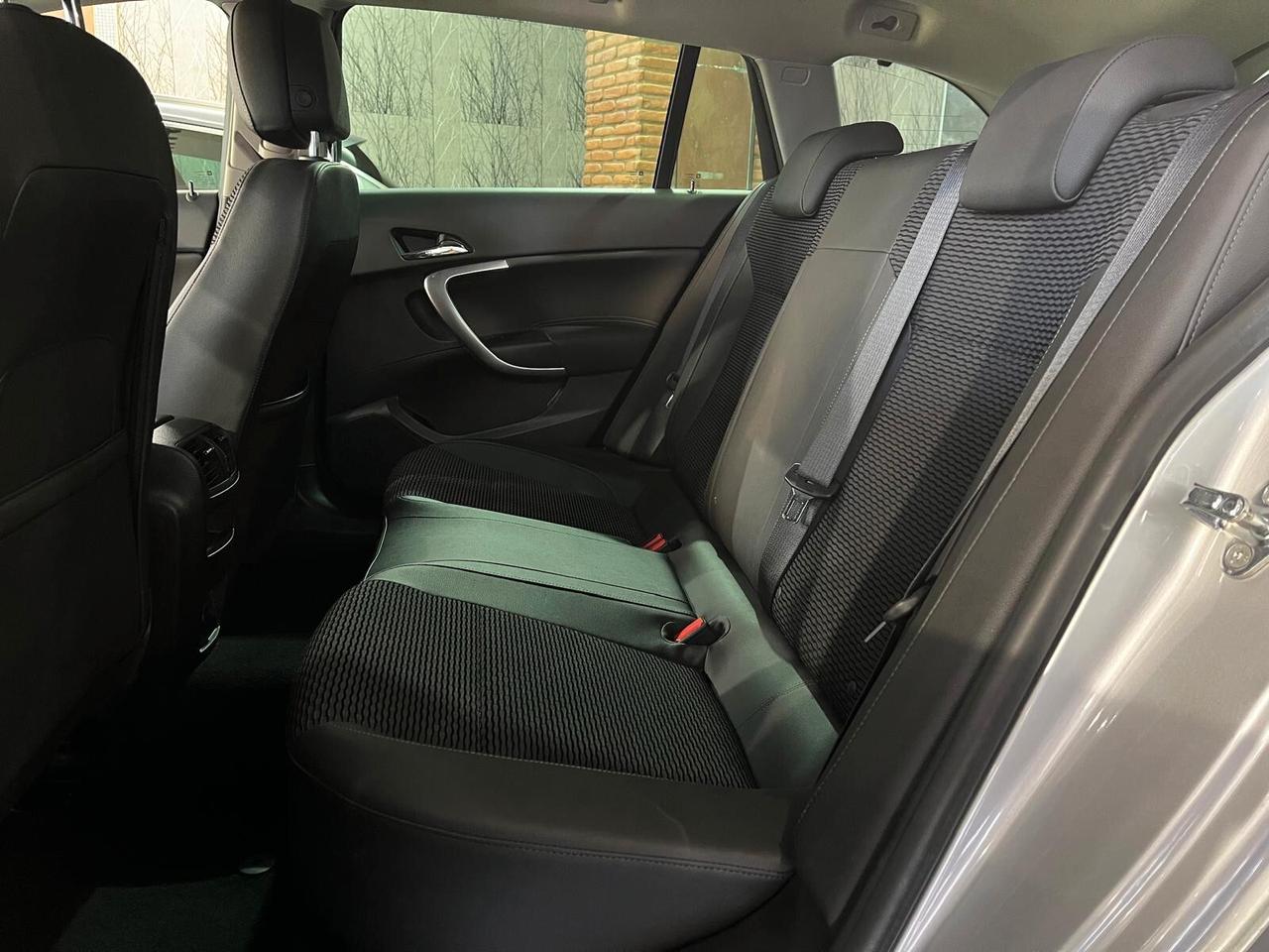 Opel Insignia 1.6 CDTI 136CV Sports Tourer aut. Cosmo Business