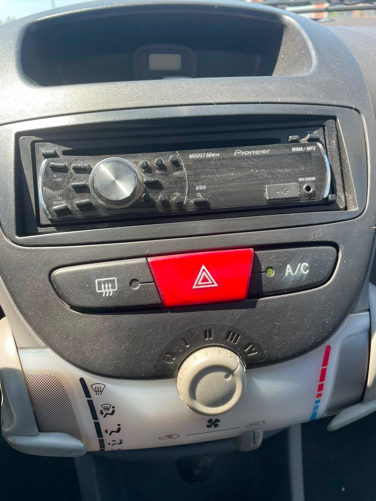 Toyota Aygo 1.0 12V VVT-i 5 porte Now OK NEOP.