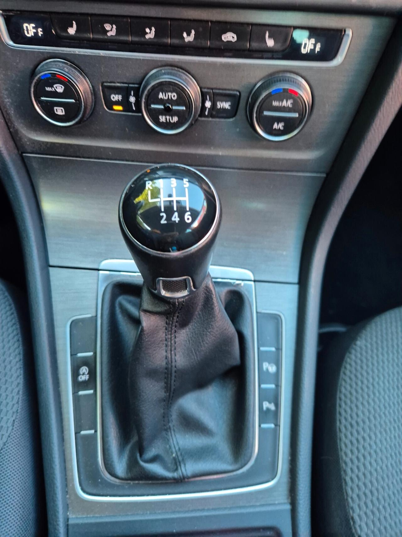Volkswagen Golf 1.2 TSI NEO PATENTATI