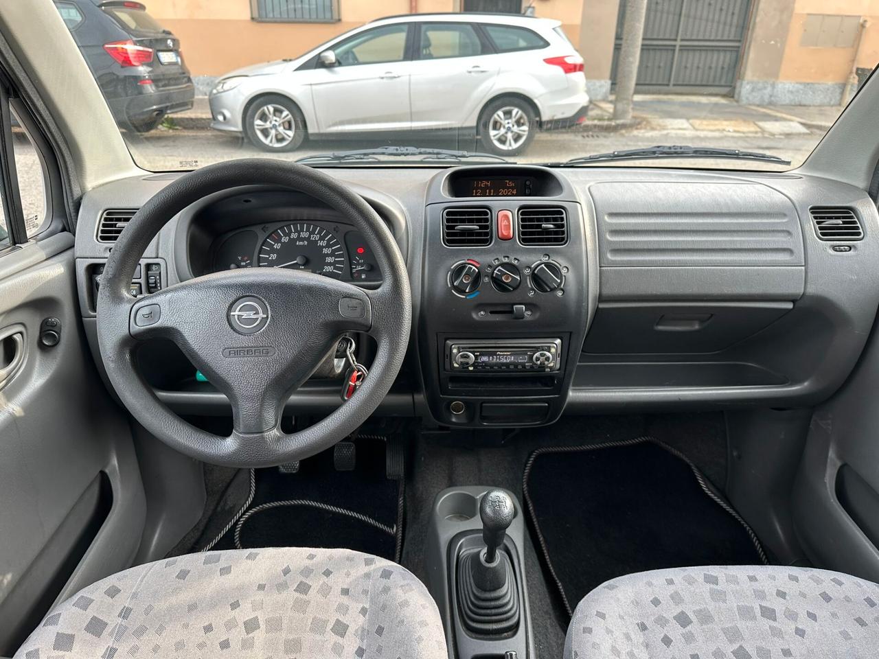 Opel Agila 1.0 12V Comfort