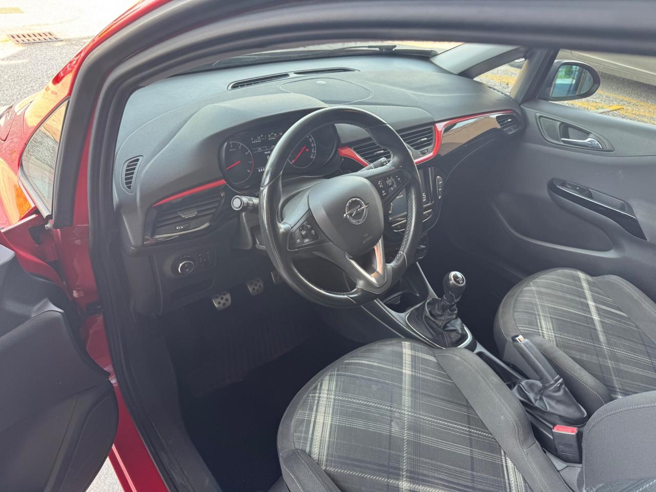 Opel Corsa 1.4 90CV GPL Neopatentati