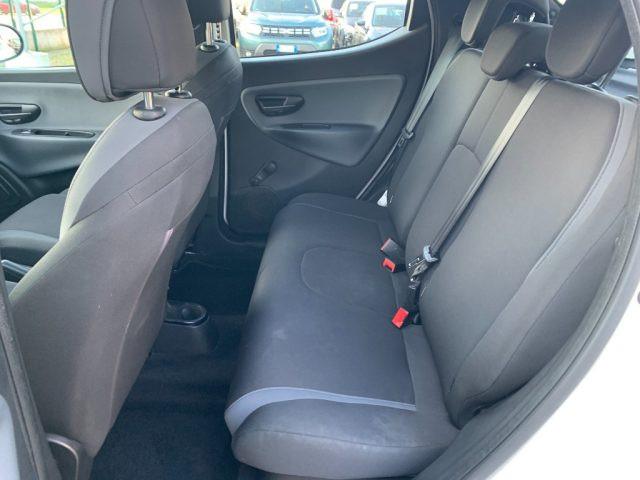 LANCIA Ypsilon 1.2 69 CV 5 porte Platinum