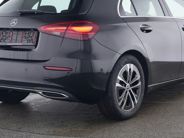 MERCEDES-BENZ A 180 Automatic Progressive Advanced