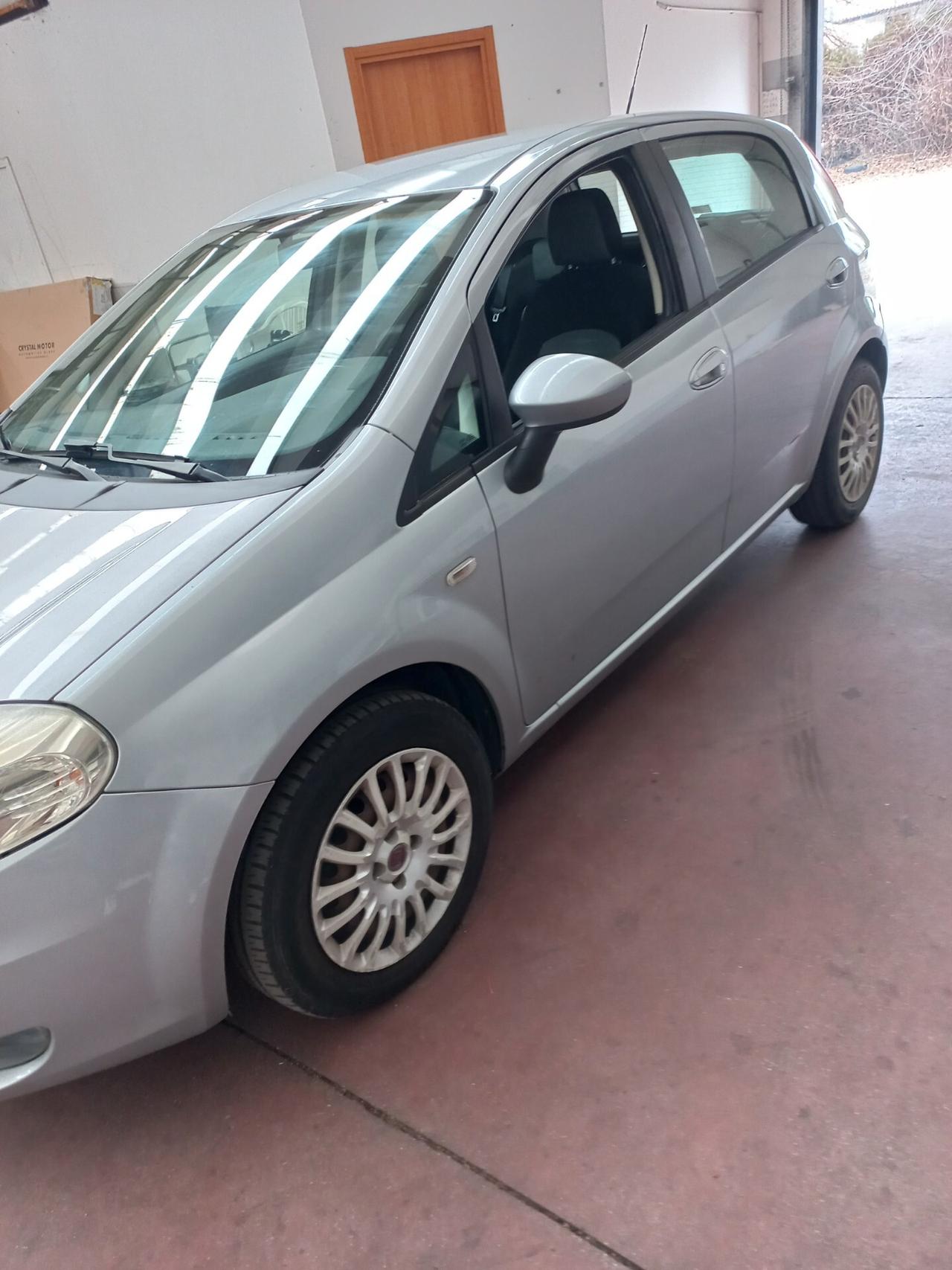 Fiat Grande Punto 1.3 MJT 75 CV 5 porte Dynamic