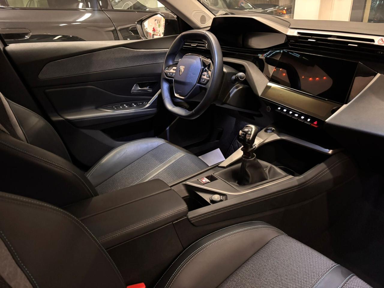 Peugeot 308 PureTech Turbo 130 S&S Allure