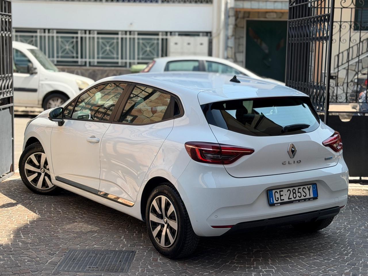 Renault Clio Full Hybrid E-Tech 140 CV 5 porte R.S. Line
