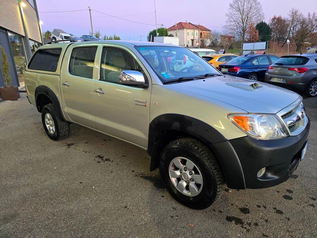 Toyota Hilux 3.0 D-4D 171CV IN PERFEZIONE TOTALE!