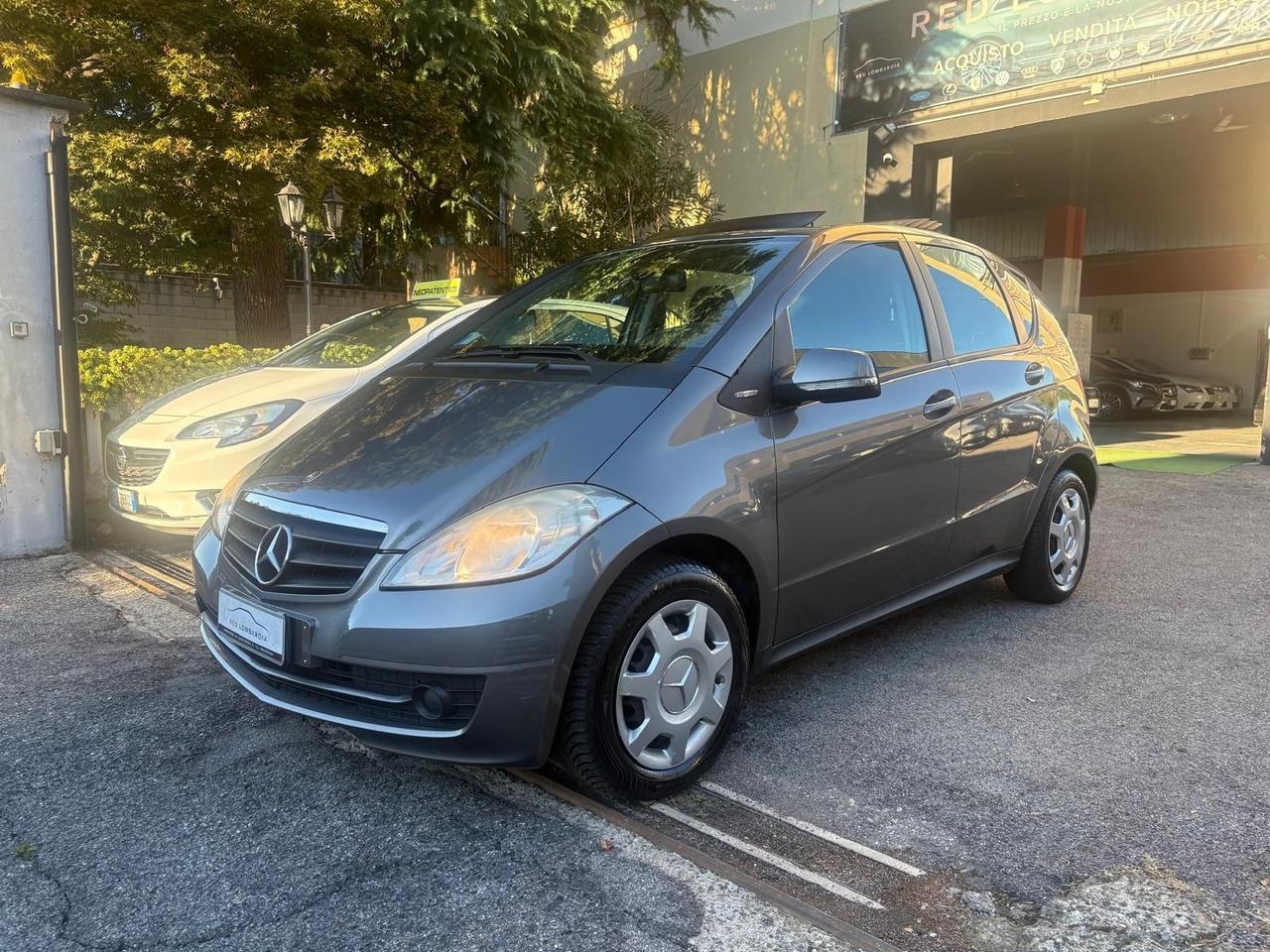 Mercedes-benz A 160 BlueEFFICIENCY Elegance