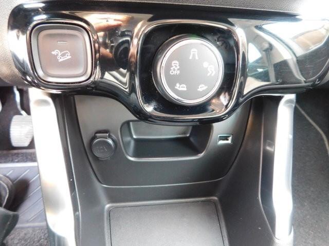 Citroen C3 Aircross BlueHDi 110 S&S Shine Pack