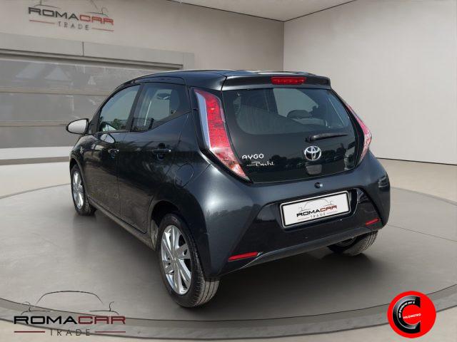TOYOTA Aygo 1.0 VVT-i 69 CV 5 porte x-business
