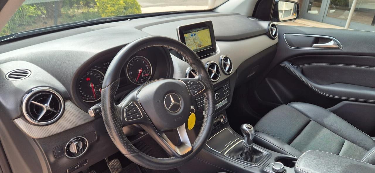 Mercedes-benz B 180 d Sport 1.5 110 cv Neopatentati