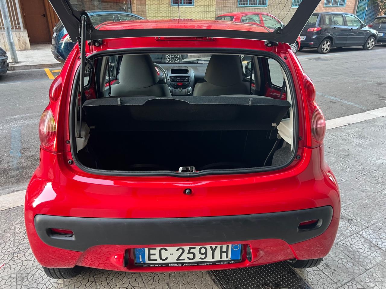 Peugeot 107 1.0 68CV 5p. Plaisir