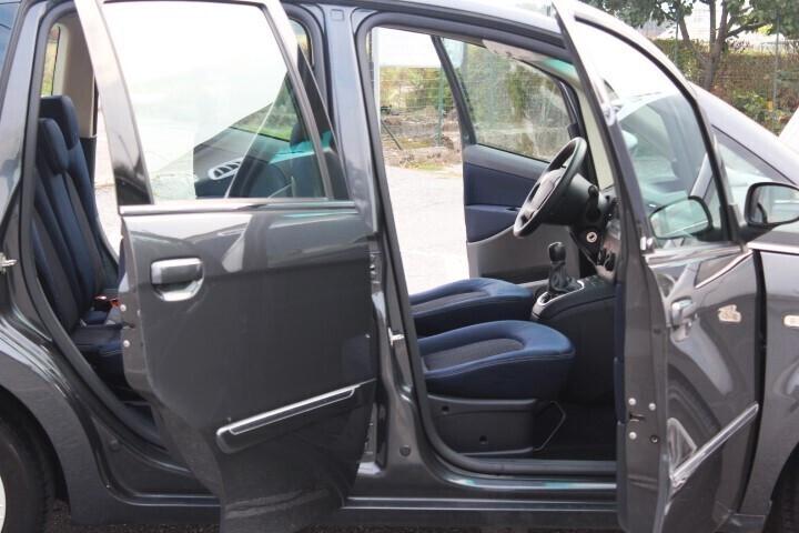 Lancia MUSA 1.3 Multijet 16V 90 CV Oro Plus 95.000KM ESTETICA DA VETRINA CLIMATIZZATA