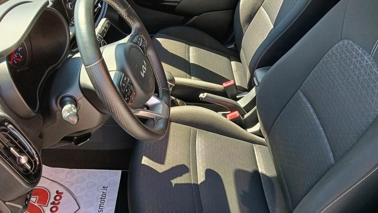 KIA PICANTO 1.0 BENZ-X LINE-AUTO-RETROC