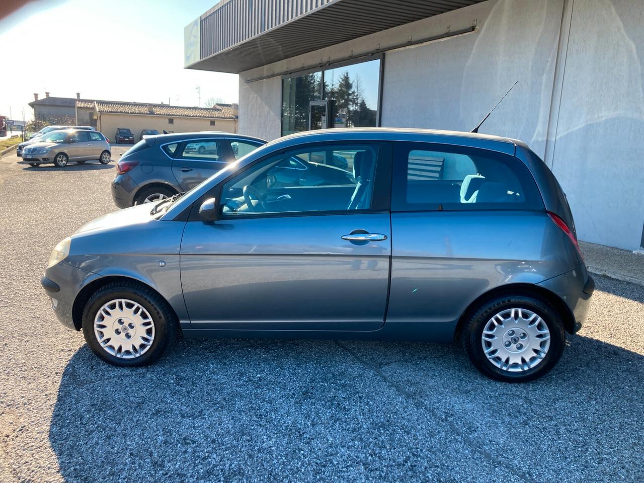 Lancia Ypsilon 1.3 Multijet 16V Platino