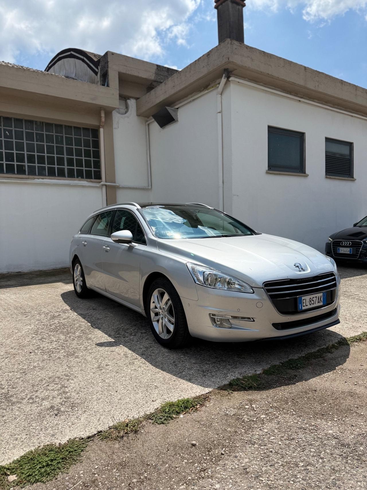 Peugeot 508 2.0 HDi 140CV SW Ciel Allure