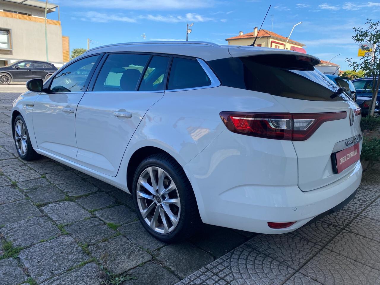 Renault Megane Mégane Sporter Blue dCi 115 CV EDC Duel2