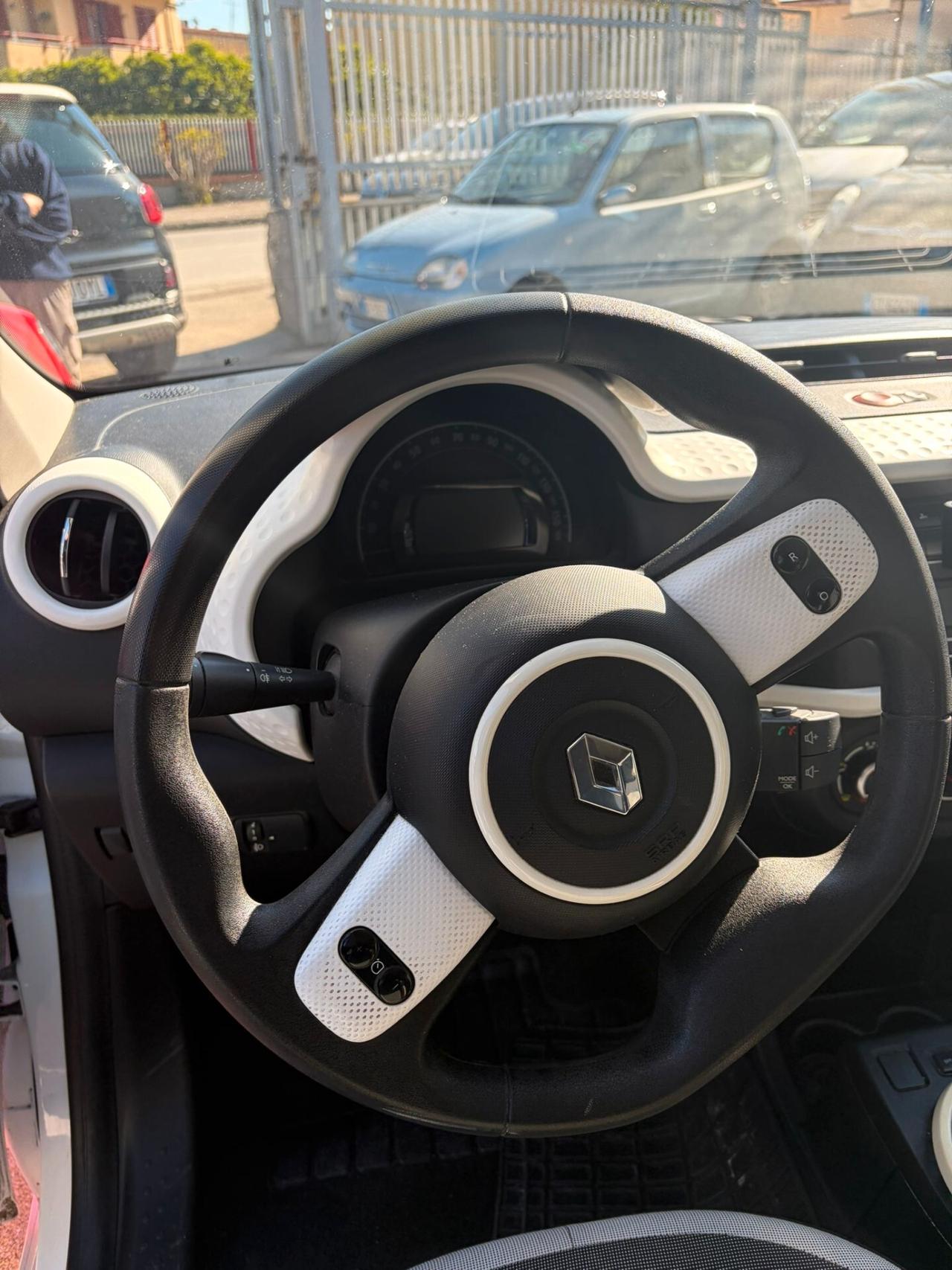 Renault Twingo SCe Life OK NEOPATENTATI