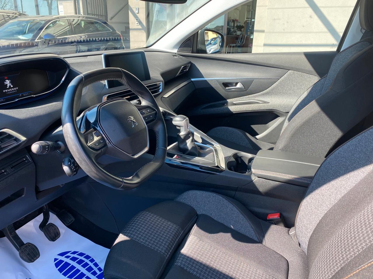 Peugeot 3008 BlueHDi 130 Active Business - UNICOPROPRIETARIO