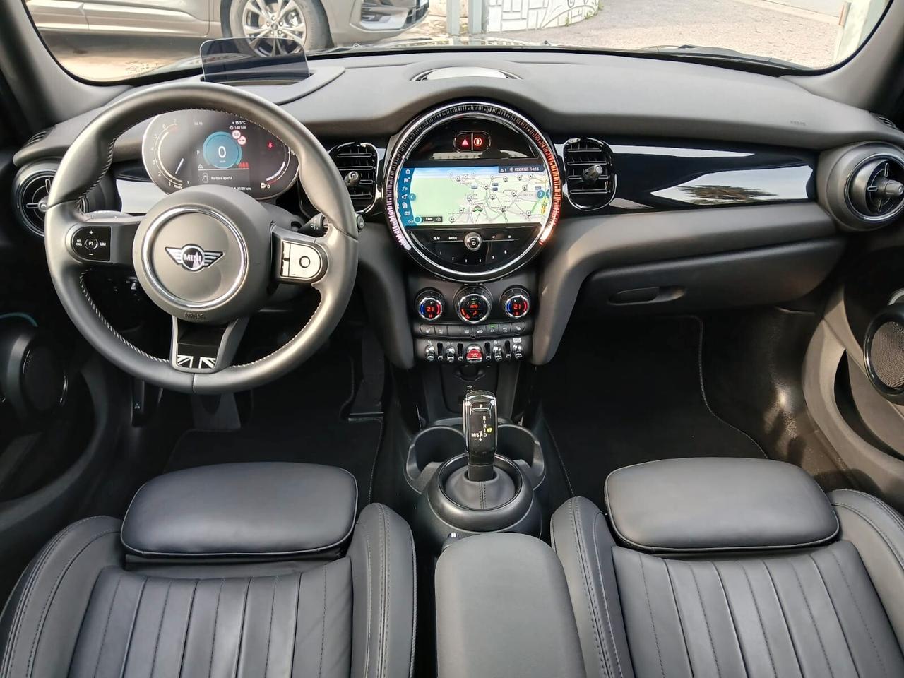 Mini 1.5 Cooper Yours 5 porte con Tetto apribile