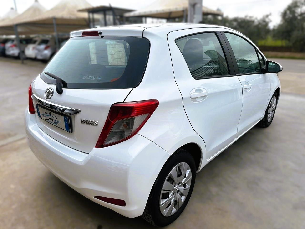 Toyota Yaris 1.4 D-4D 5 porte Lounge