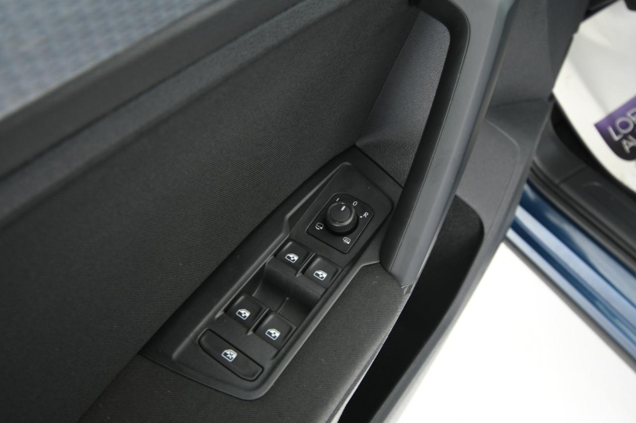 VOLKSWAGEN Tiguan 2.0 tdi Life 4motion 150cv dsg ACC+FULL LED+C18"