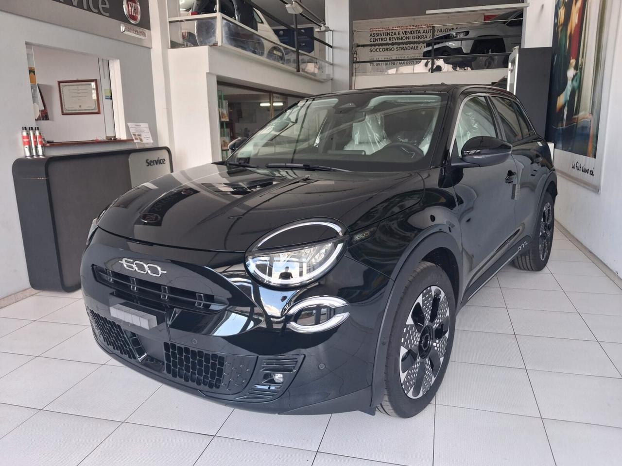 Fiat 600 Hybrid 110 CV DCT MHEV La Prima