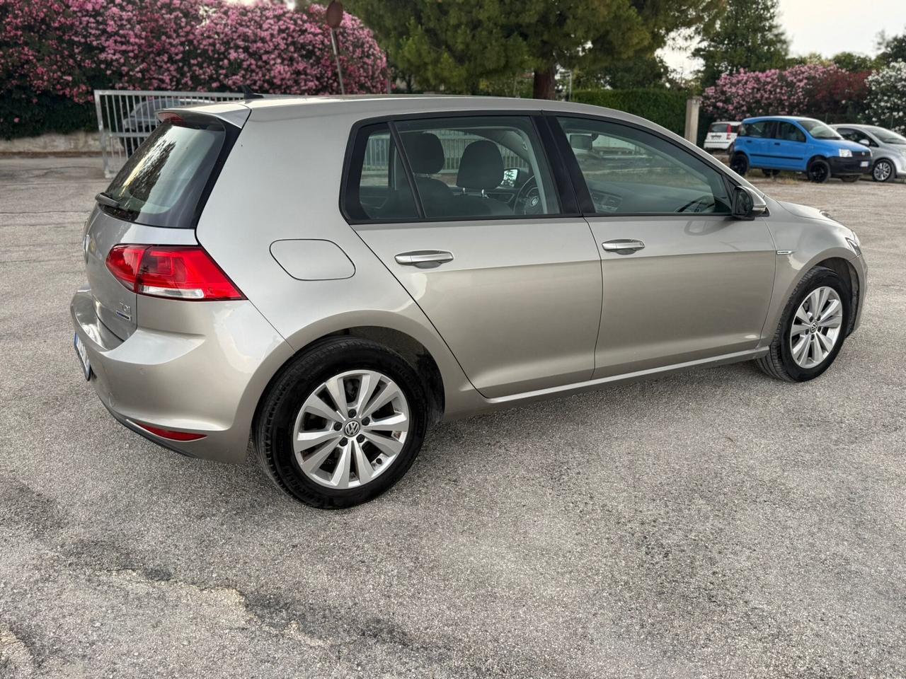 Golf 7 1.4 TGi euro6B neopatentati unipro Bluemotion