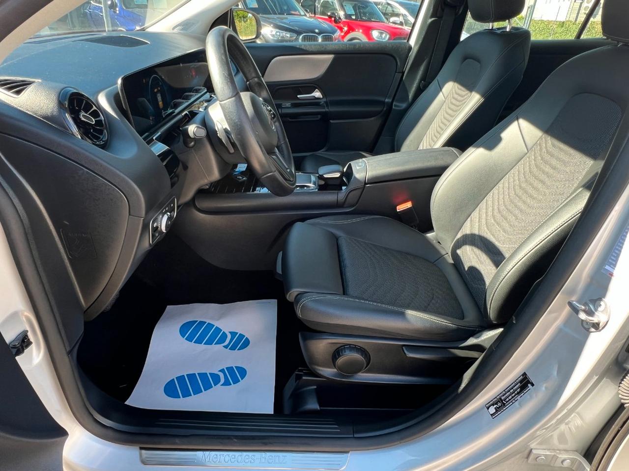 Mercedes GLA 200 d Business Extra auto