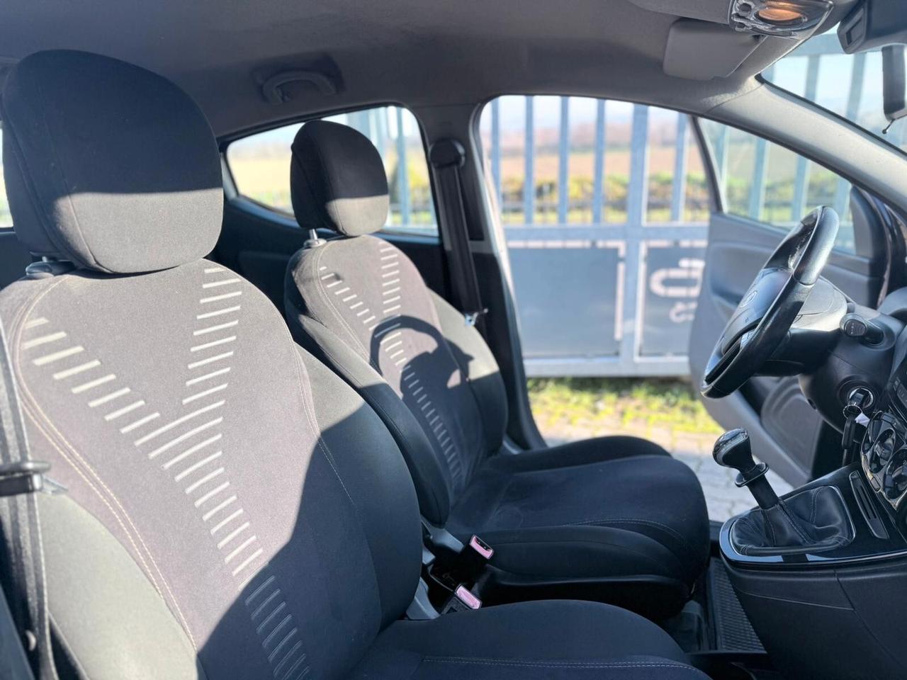 Lancia Ypsilon 1.2 BENZINA 2014 NEOP.