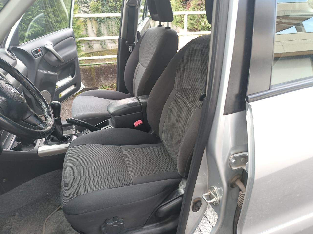 Toyota RAV 4 RAV4 2.0 Tdi D-4D cat 5 porte