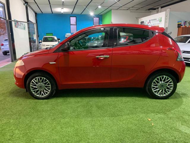 LANCIA Ypsilon 1.2 69 CV 5 porte Gold