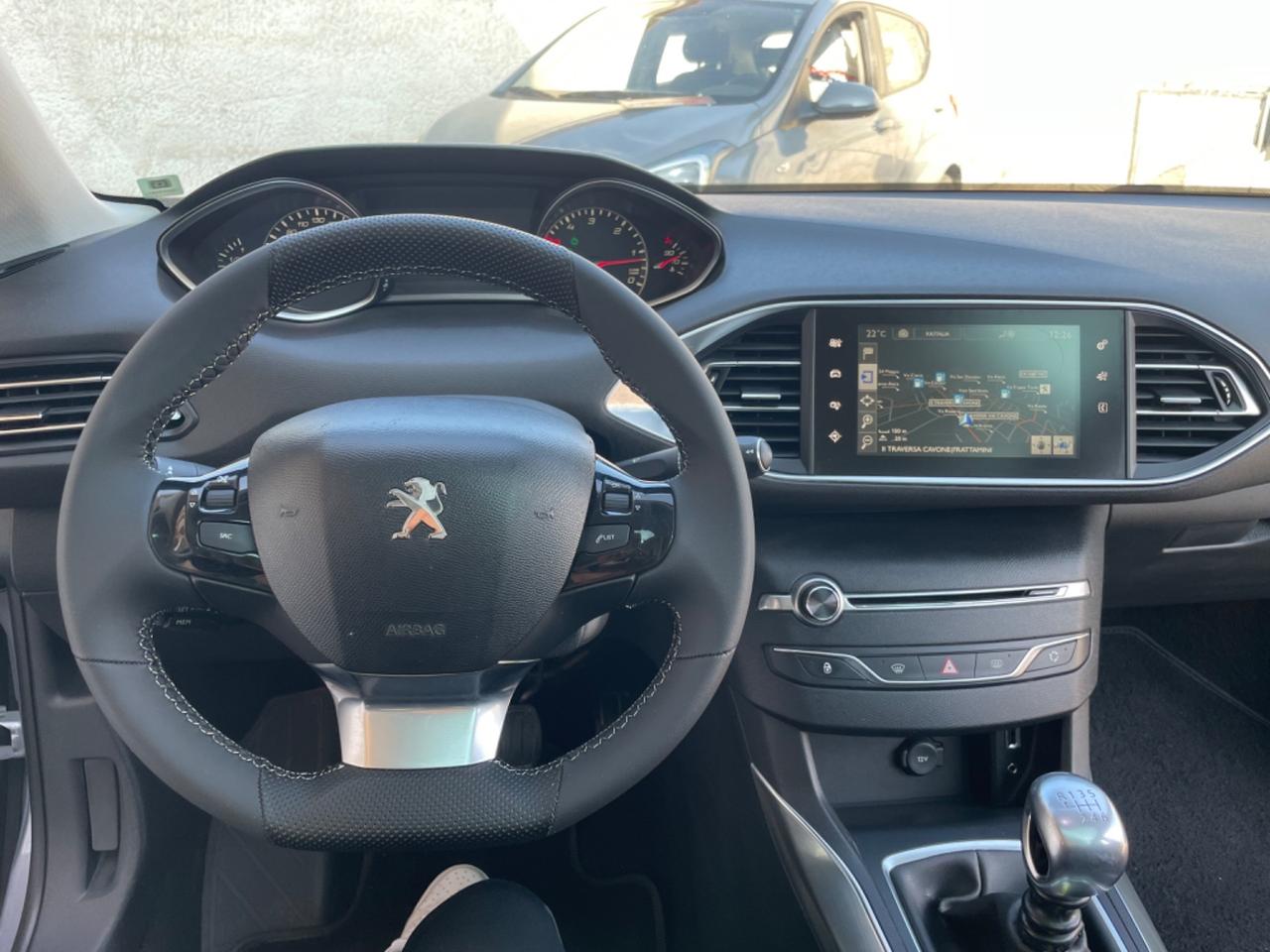 PEUGEOT 308 1.6 HDI 120 CV ALLURE BIXENON TETTO NAVIGATORE FULL