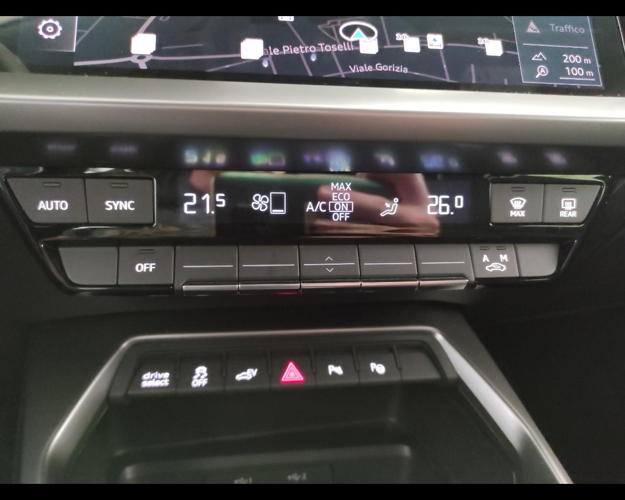 AUDI A3 4ª serie - A3 SPB 40 TFSI e S tronic Business