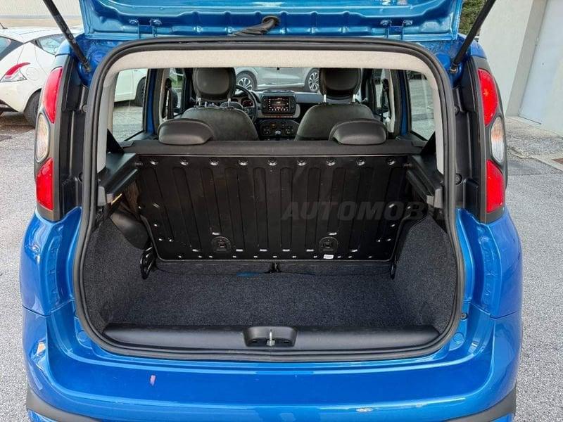 FIAT Panda Cross Panda 1.0 firefly hybrid Cross s&s 70cv