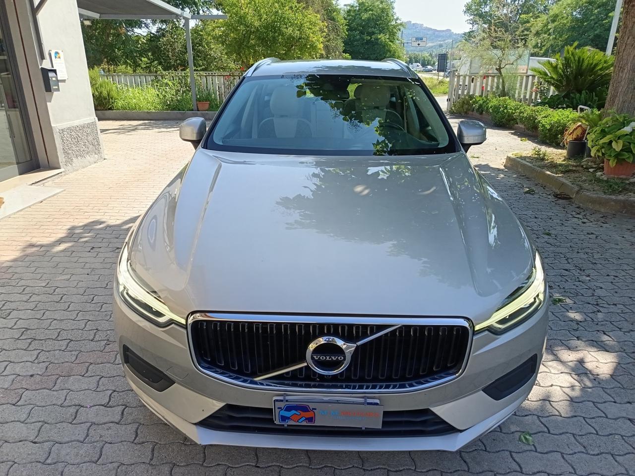 VOLVO XC60 D4 AWD Business ProMMo