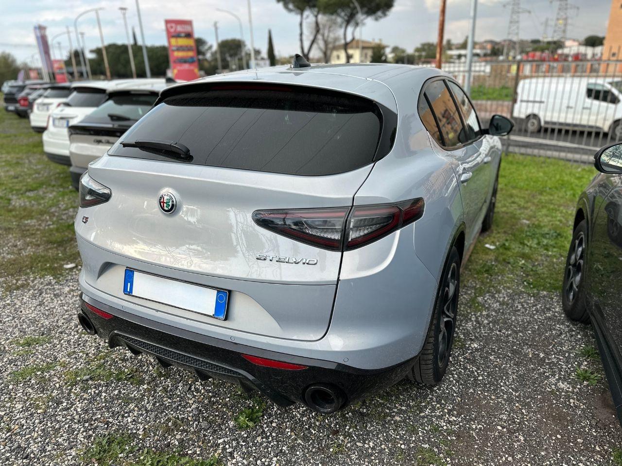 ALFA ROMEO Stelvio 2023 - Stelvio 2.2 t Veloce Q4 210cv auto