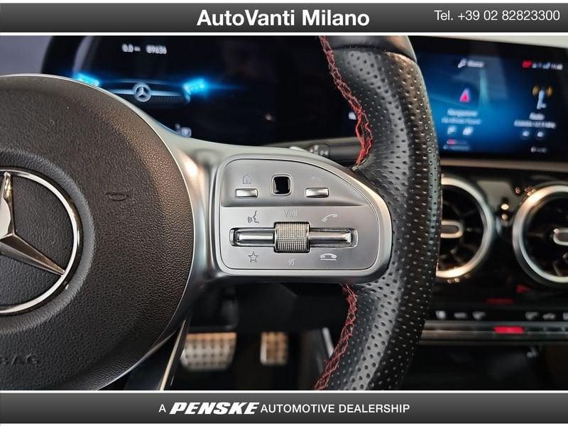 Mercedes-Benz Classe A Berlina 180 Premium