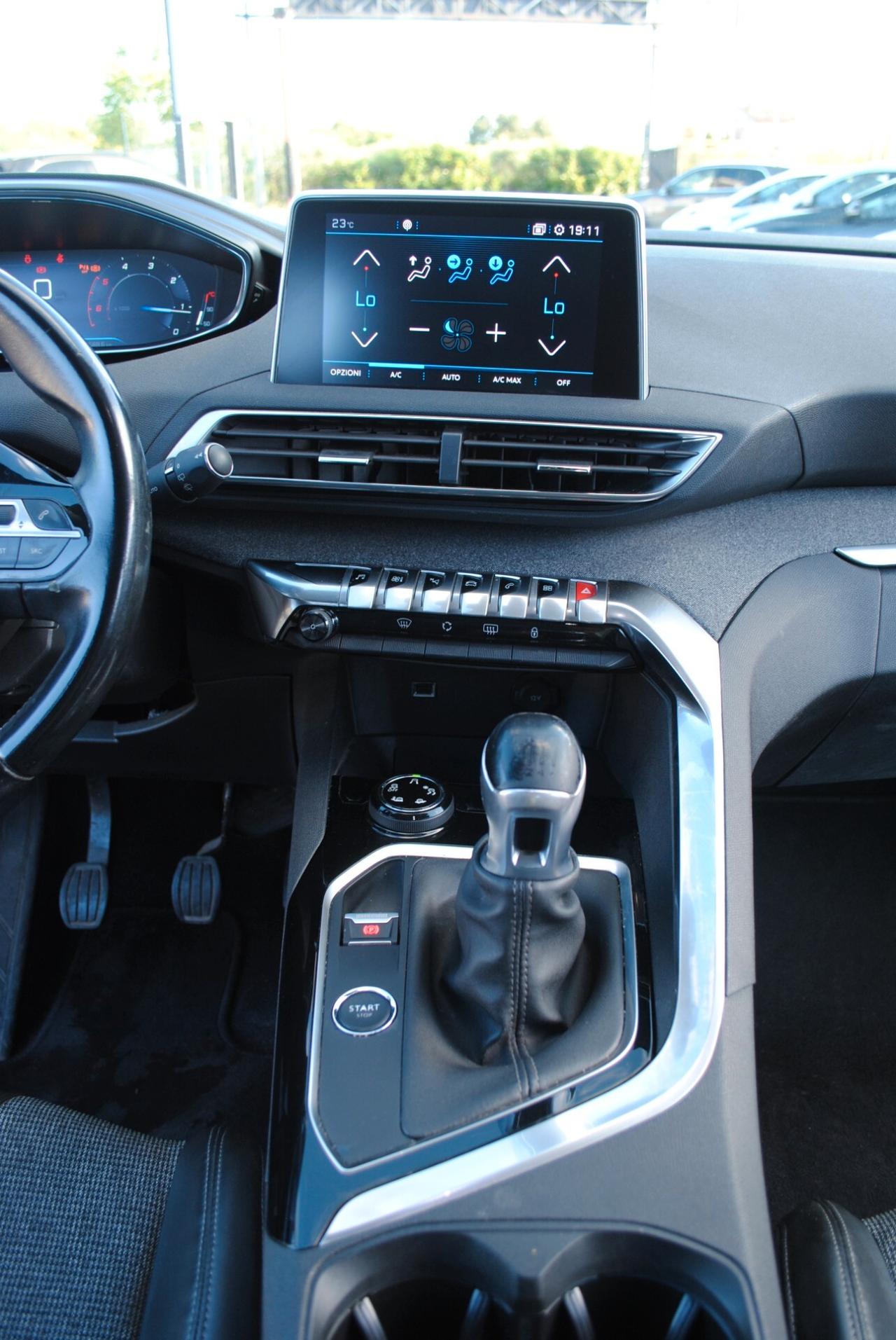 PEUGEOT 3008 1.5 HDI 131 CV