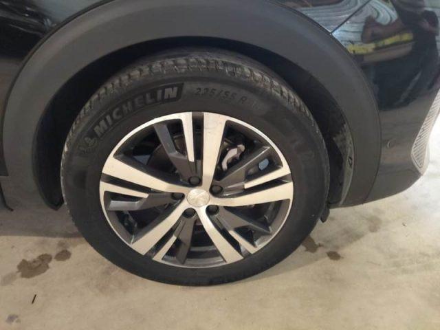 PEUGEOT 3008 BlueHDi 130 S&S EAT8 Allure Pack