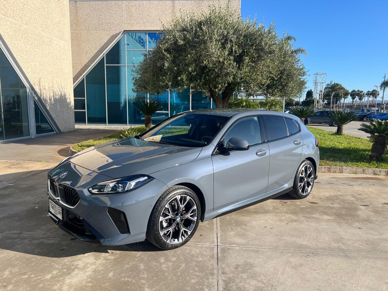 Bmw 118d MSport possibilità noleggio no scoring