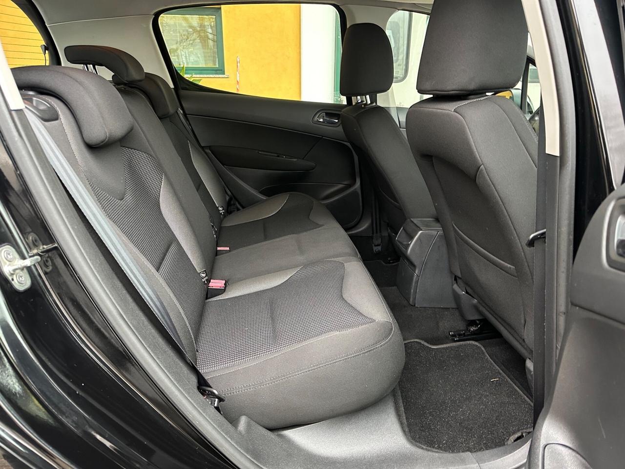 Peugeot 308 1.6 VTi 120CV 5p. Premium