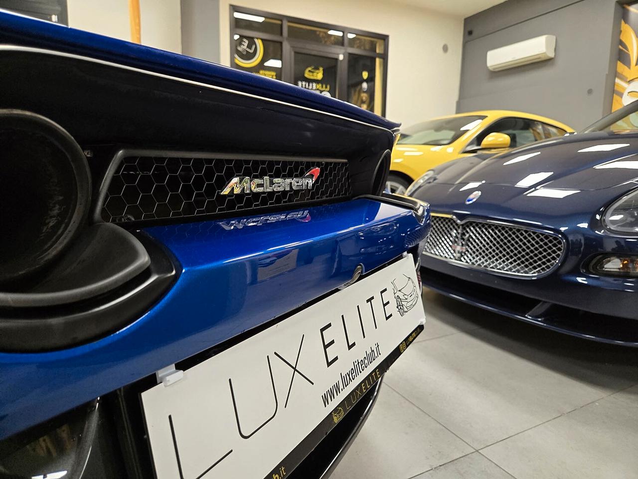 Mclaren 720S IVA ESPOSTA INCLUSA -SERVICE -BURTON BLUE -SCARICO